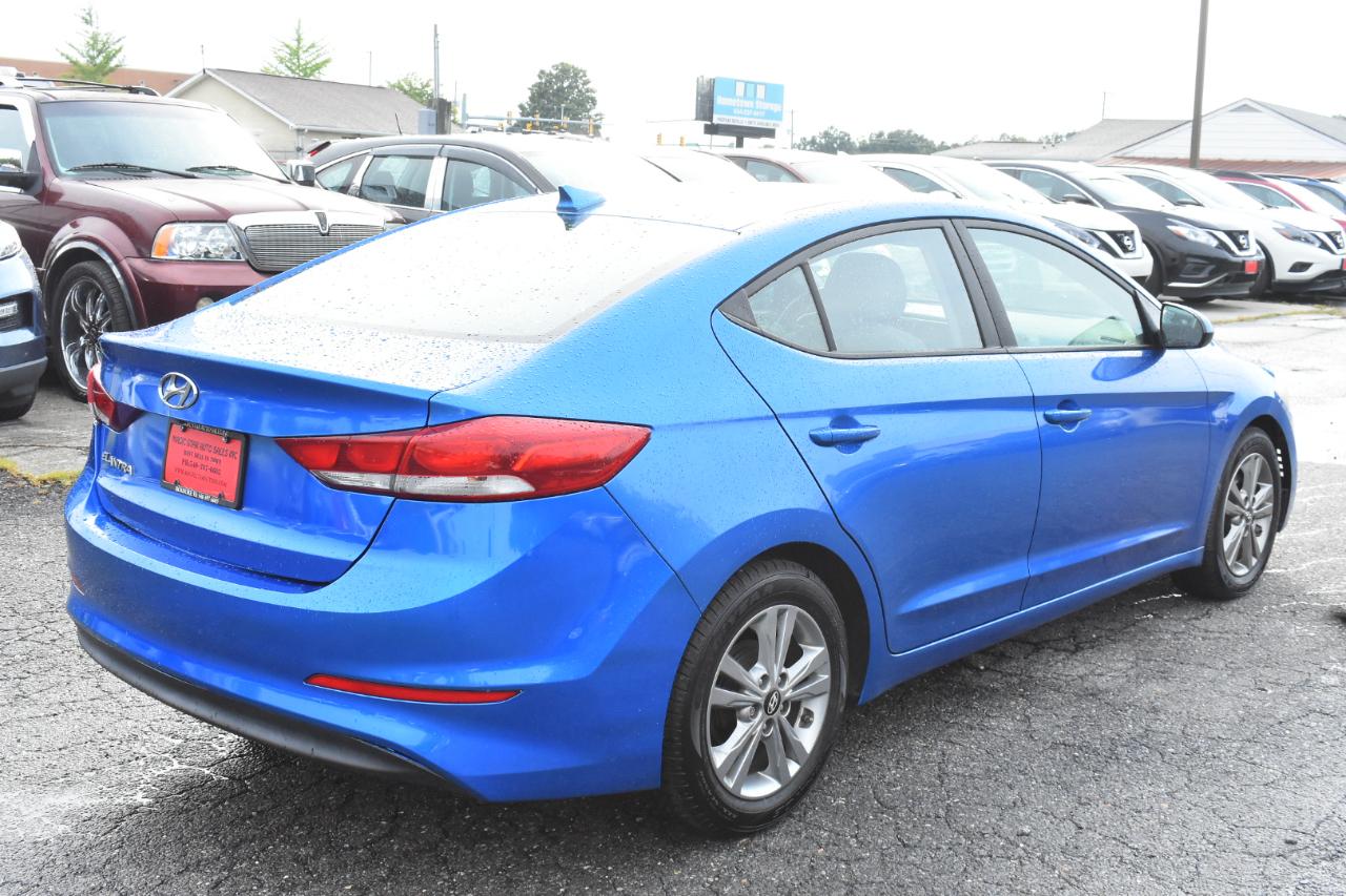 Hyundai Elantra SE 2.0L Auto (Alabama) 2017