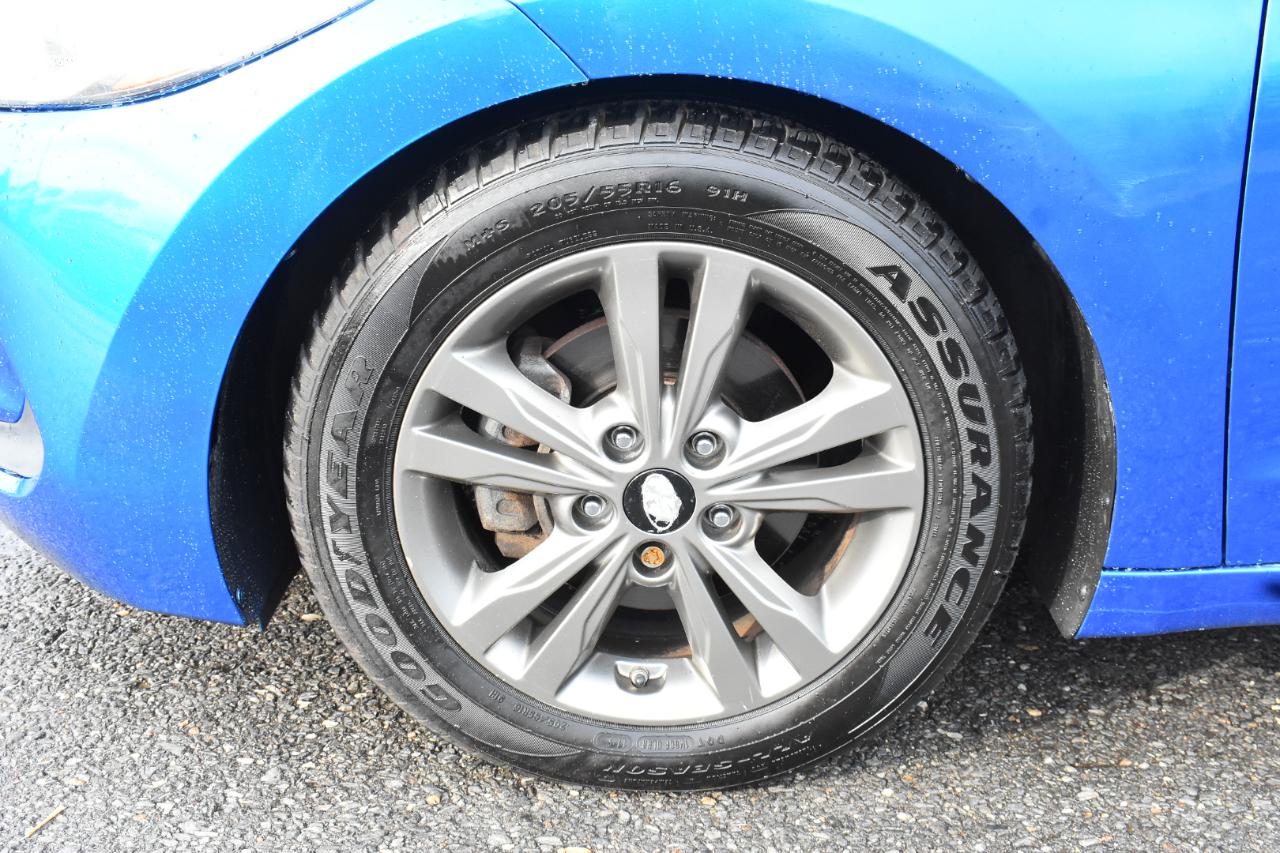 Hyundai Elantra SE 2.0L Auto (Alabama) 2017