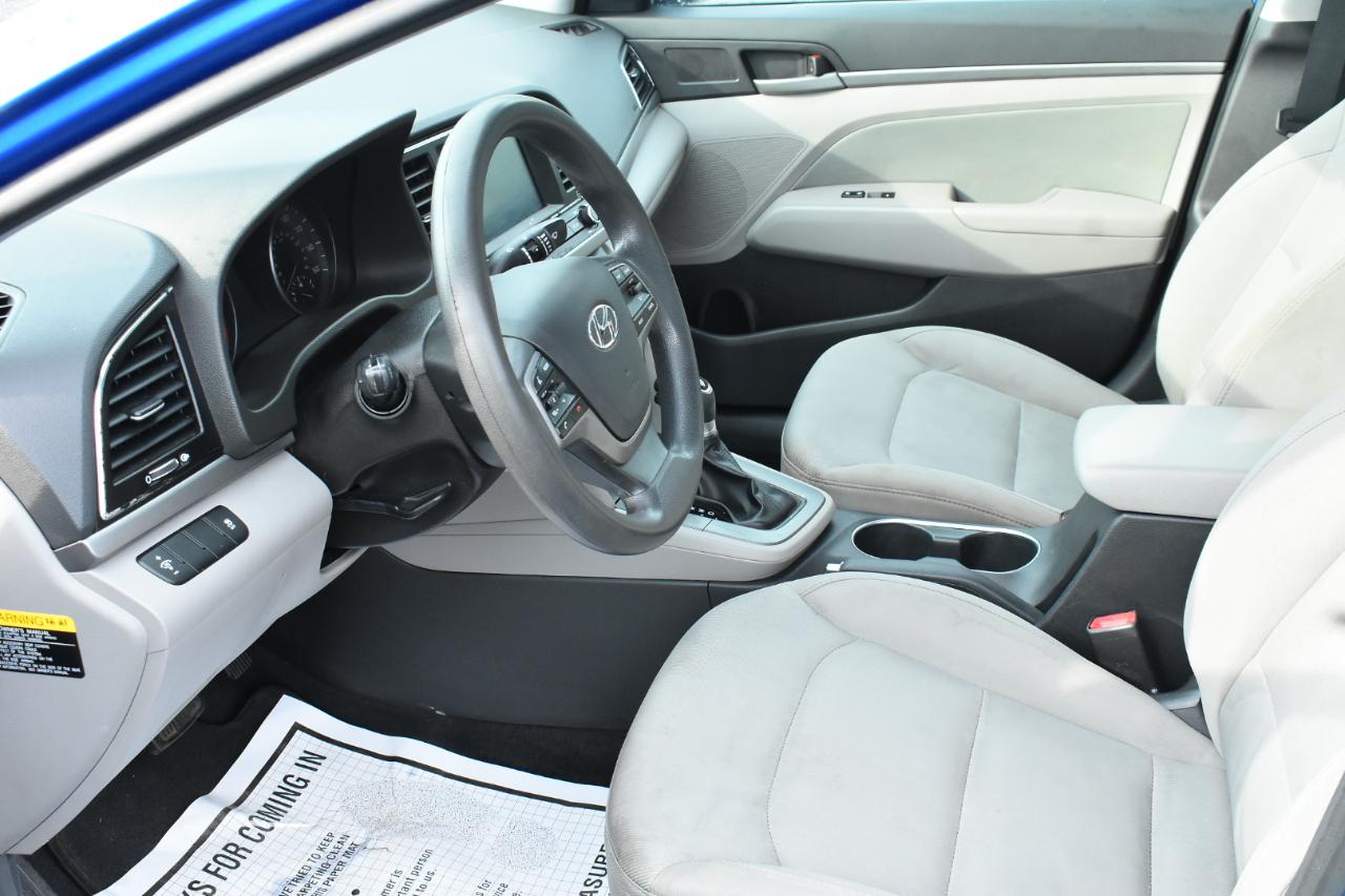 Hyundai Elantra SE 2.0L Auto (Alabama) 2017