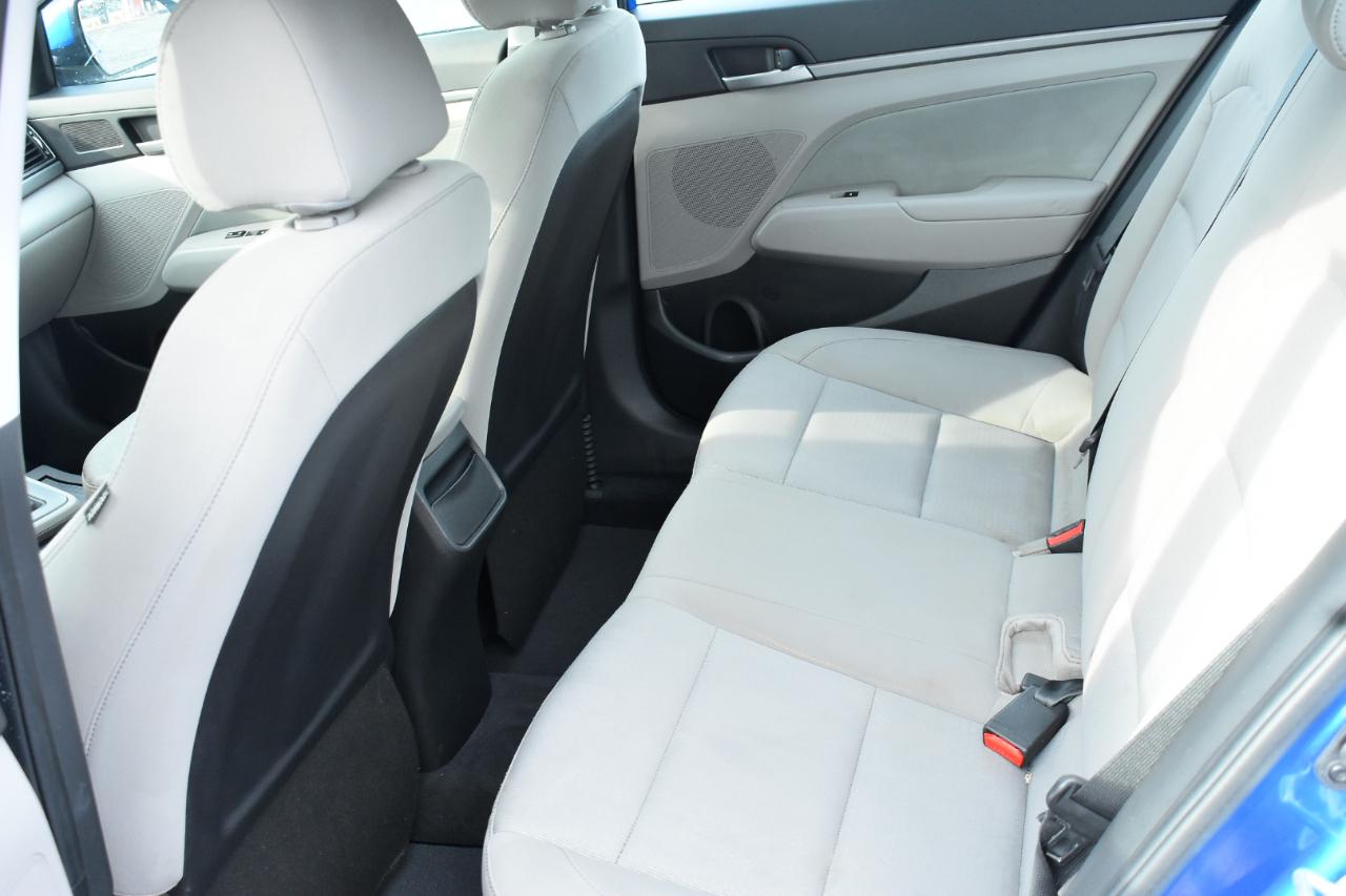 Hyundai Elantra SE 2.0L Auto (Alabama) 2017