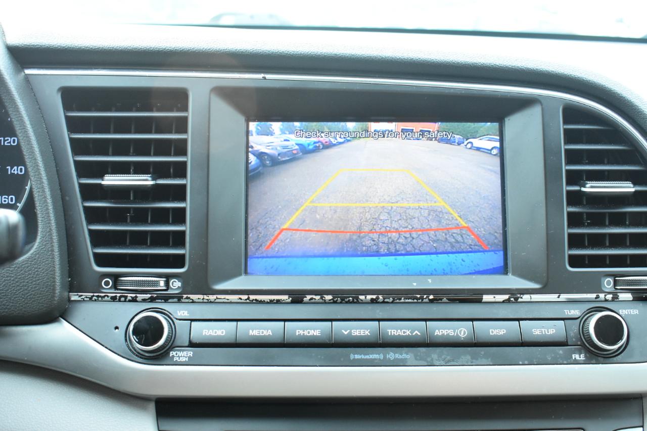 Hyundai Elantra SE 2.0L Auto (Alabama) 2017