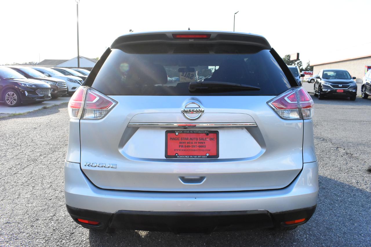 Nissan Rogue FWD 4dr S 2016