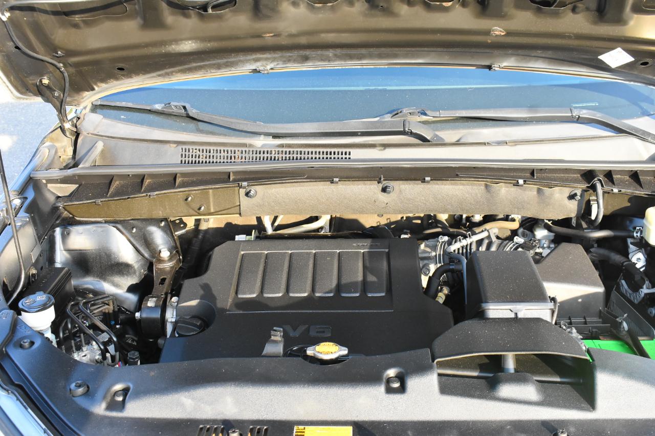 Toyota Highlander FWD 4dr V6 XLE (Natl) 2015