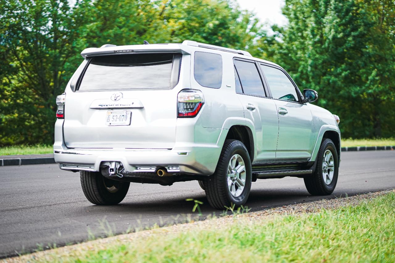 Toyota 4Runner TRD Off Road Premium 4WD (Natl) 2017