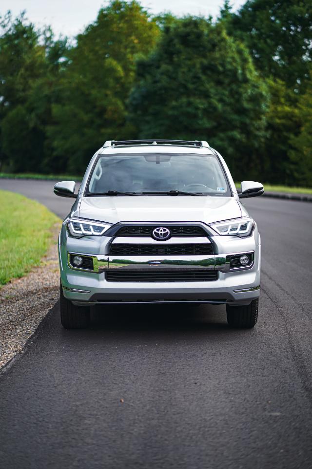 Toyota 4Runner TRD Off Road Premium 4WD (Natl) 2017