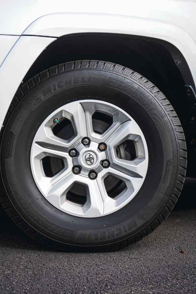 Toyota 4Runner TRD Off Road Premium 4WD (Natl) 2017