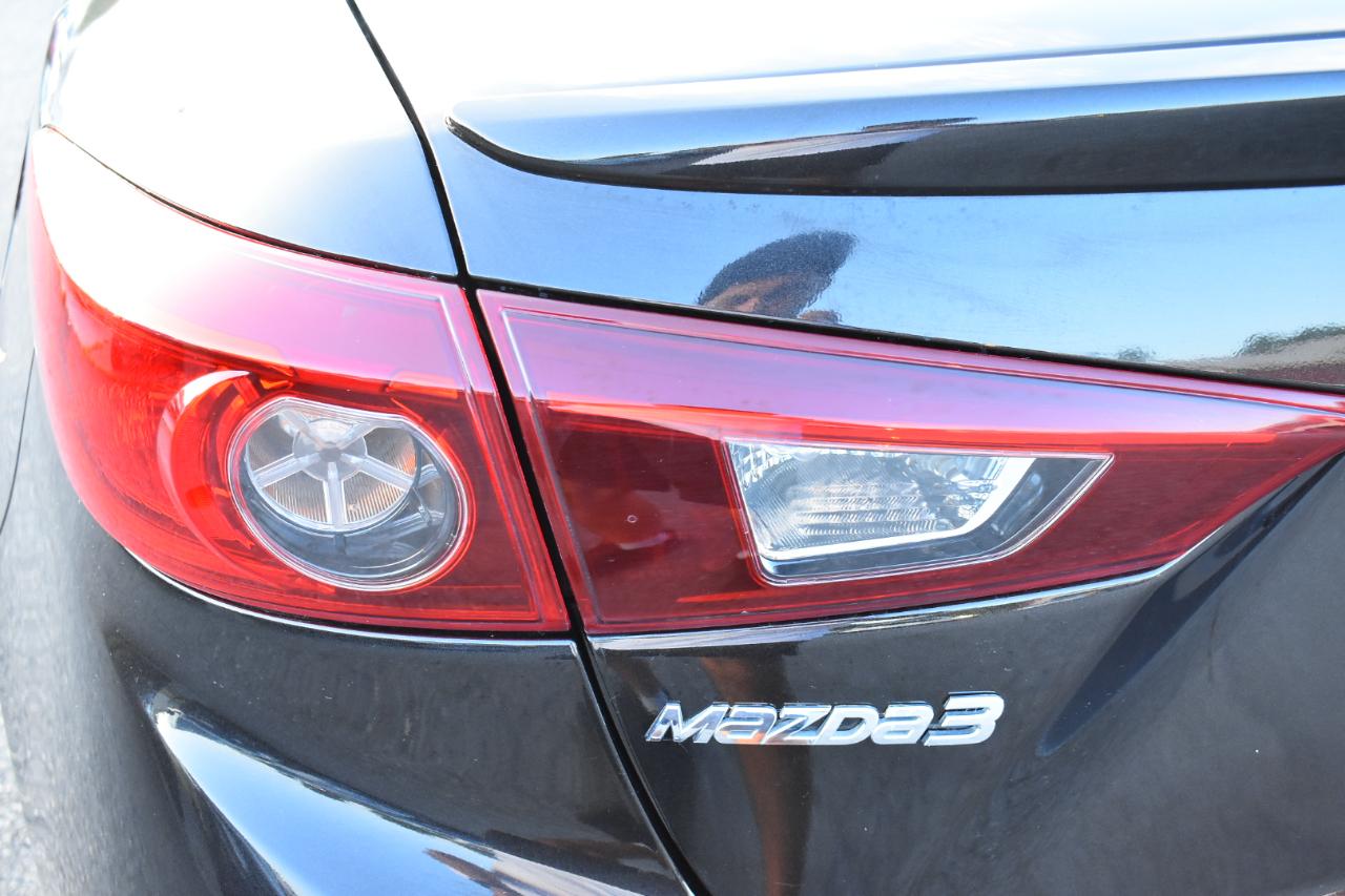Mazda Mazda3 4-Door Grand Touring Auto 2017