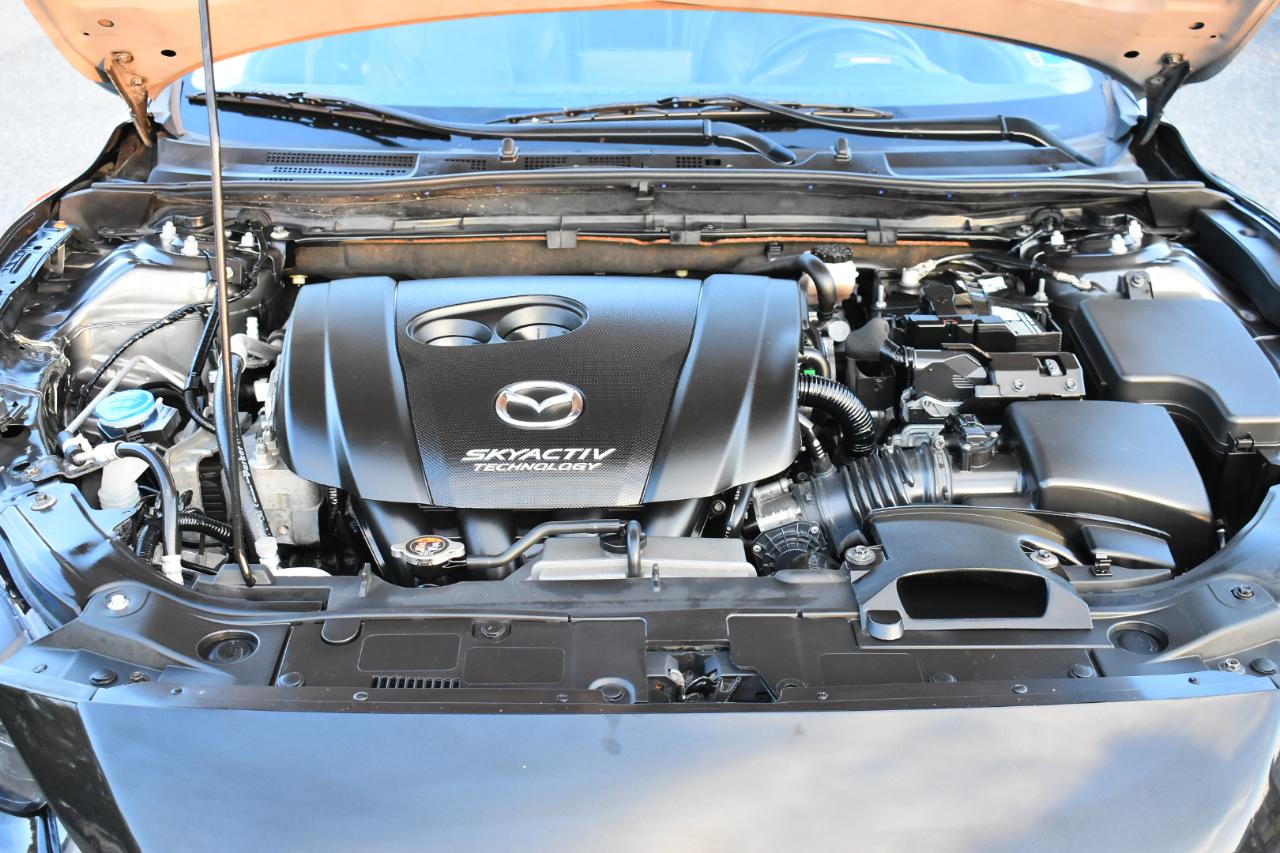 Mazda Mazda3 4-Door Grand Touring Auto 2017