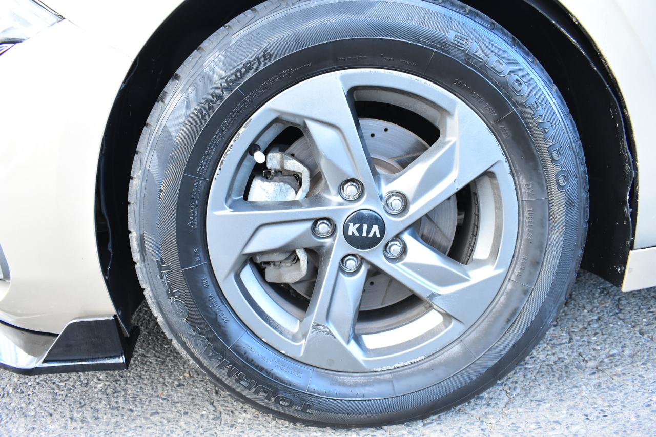 Kia K5 LXS Auto FWD 2021