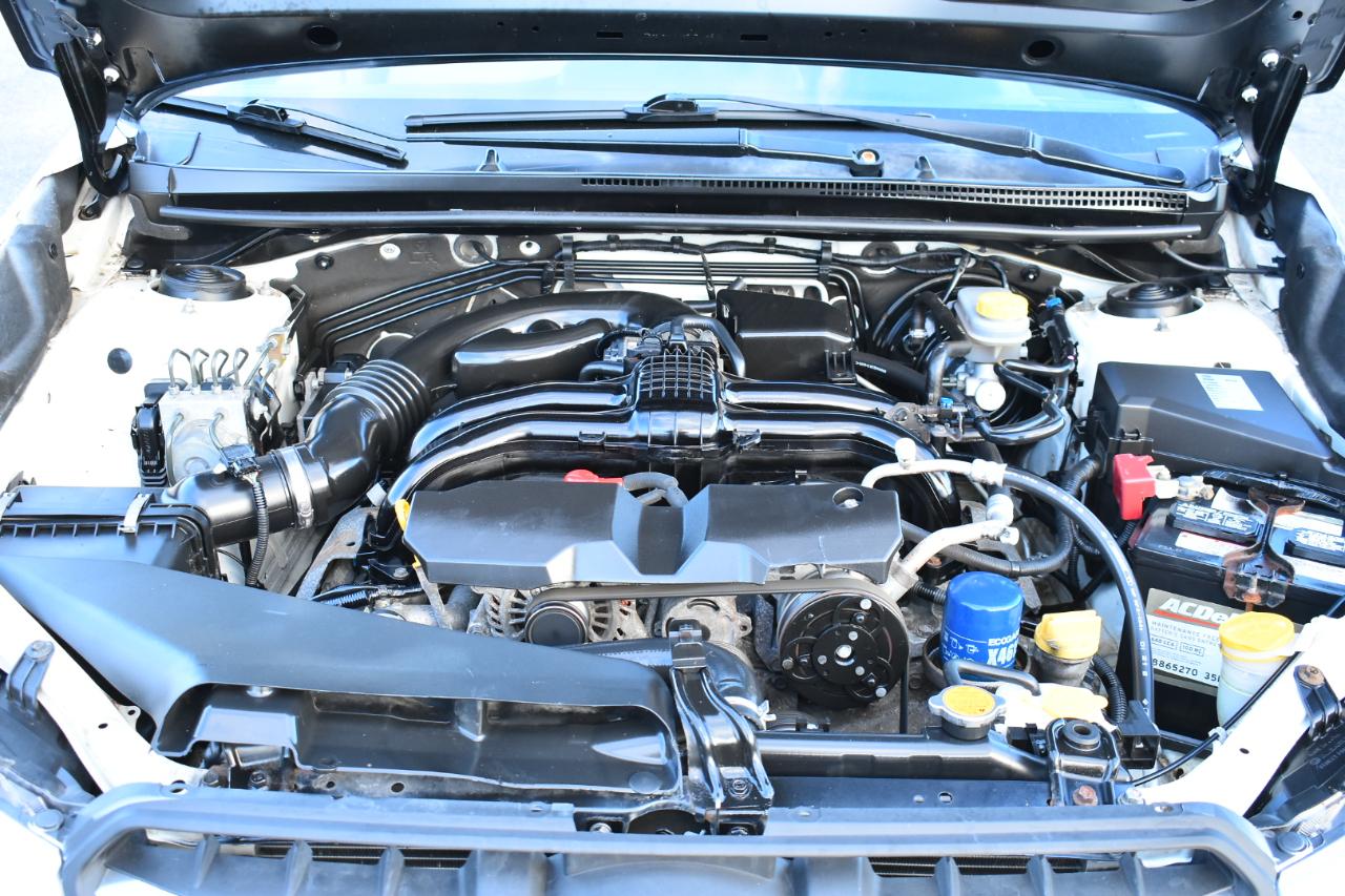 Subaru Impreza Wagon 5dr CVT 2.0i Premium 2015