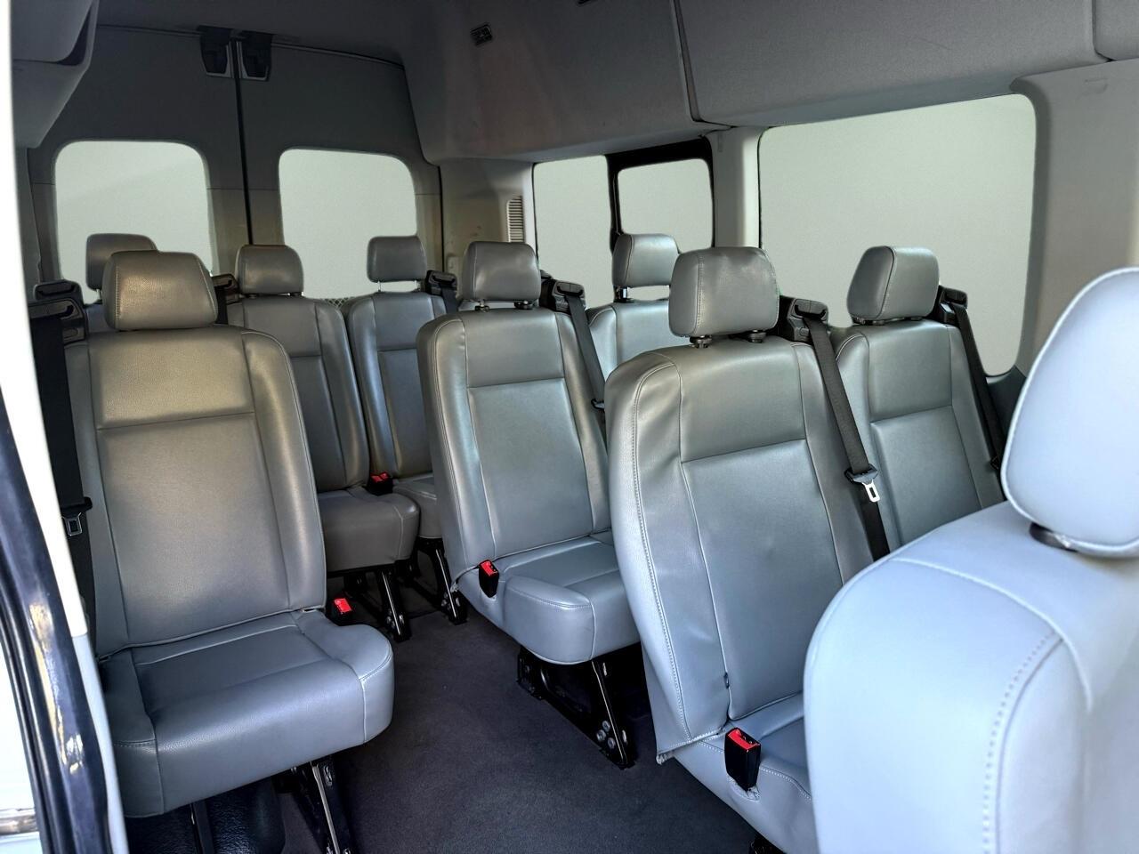 2016 Ford Transit XLT - Photo 20