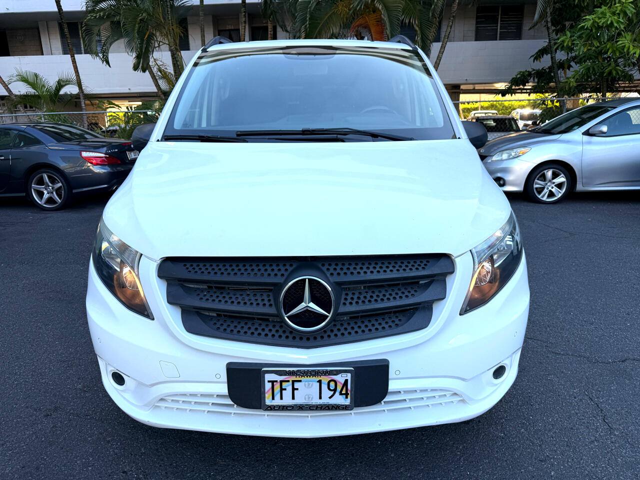 2017 Mercedes Benz Metris Passenger Van photo 2