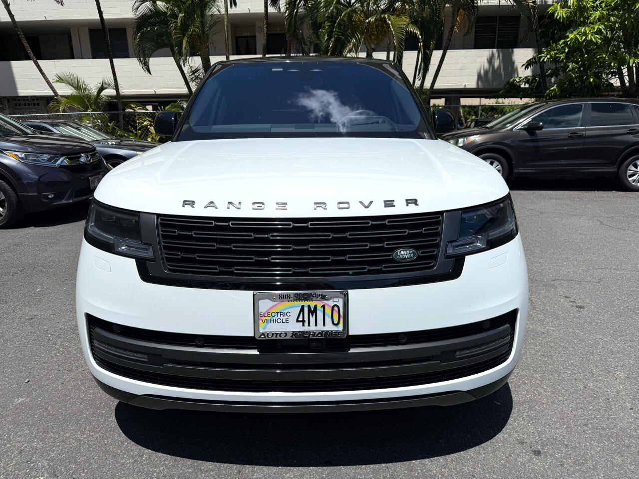 2023 Land Rover Range Rover SE photo 2