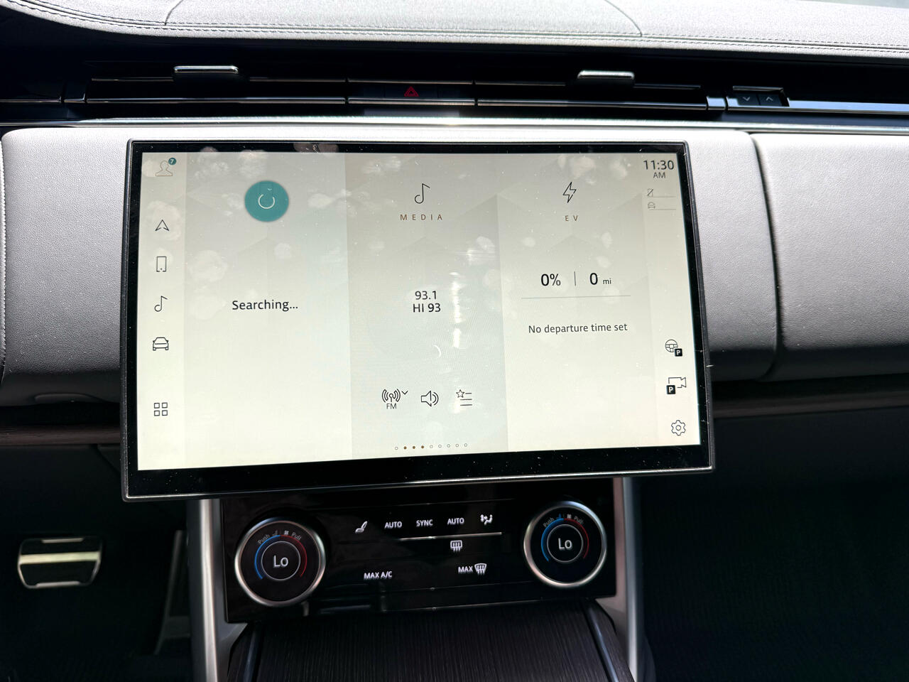 2023 Land Rover Range Rover SE photo 14