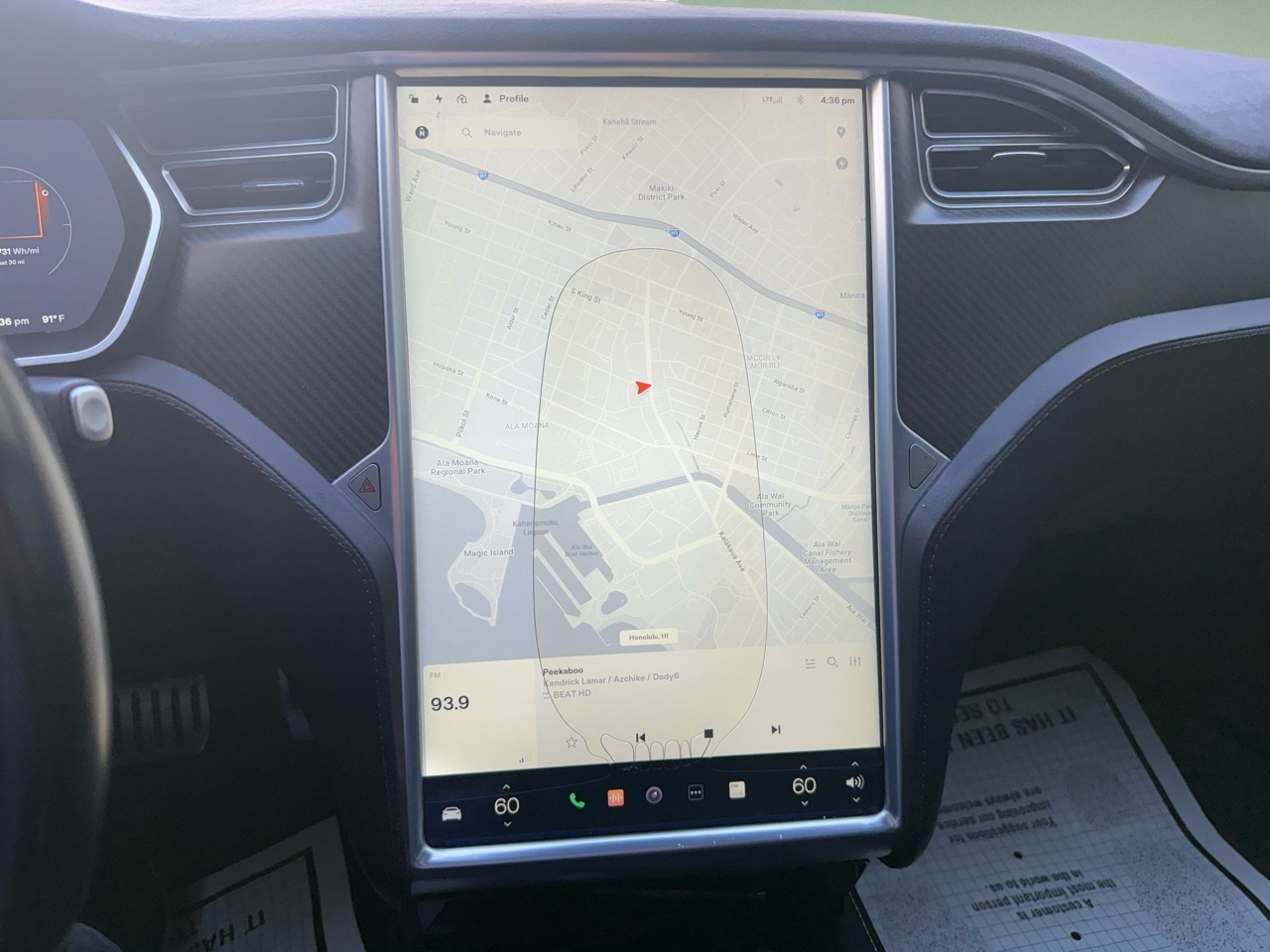 2015 Tesla Model S AWD P90D photo 10