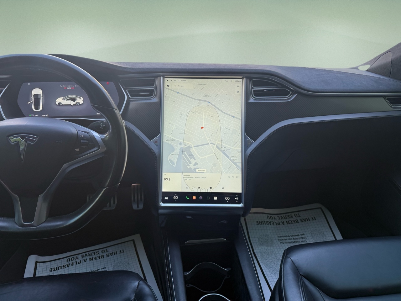 2015 Tesla Model S AWD P90D photo 15