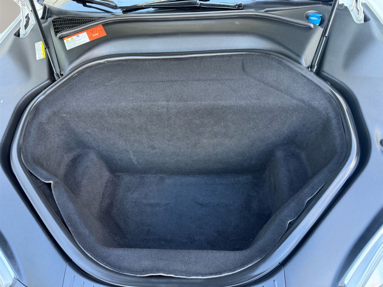 2015 Tesla Model S AWD P90D photo 25