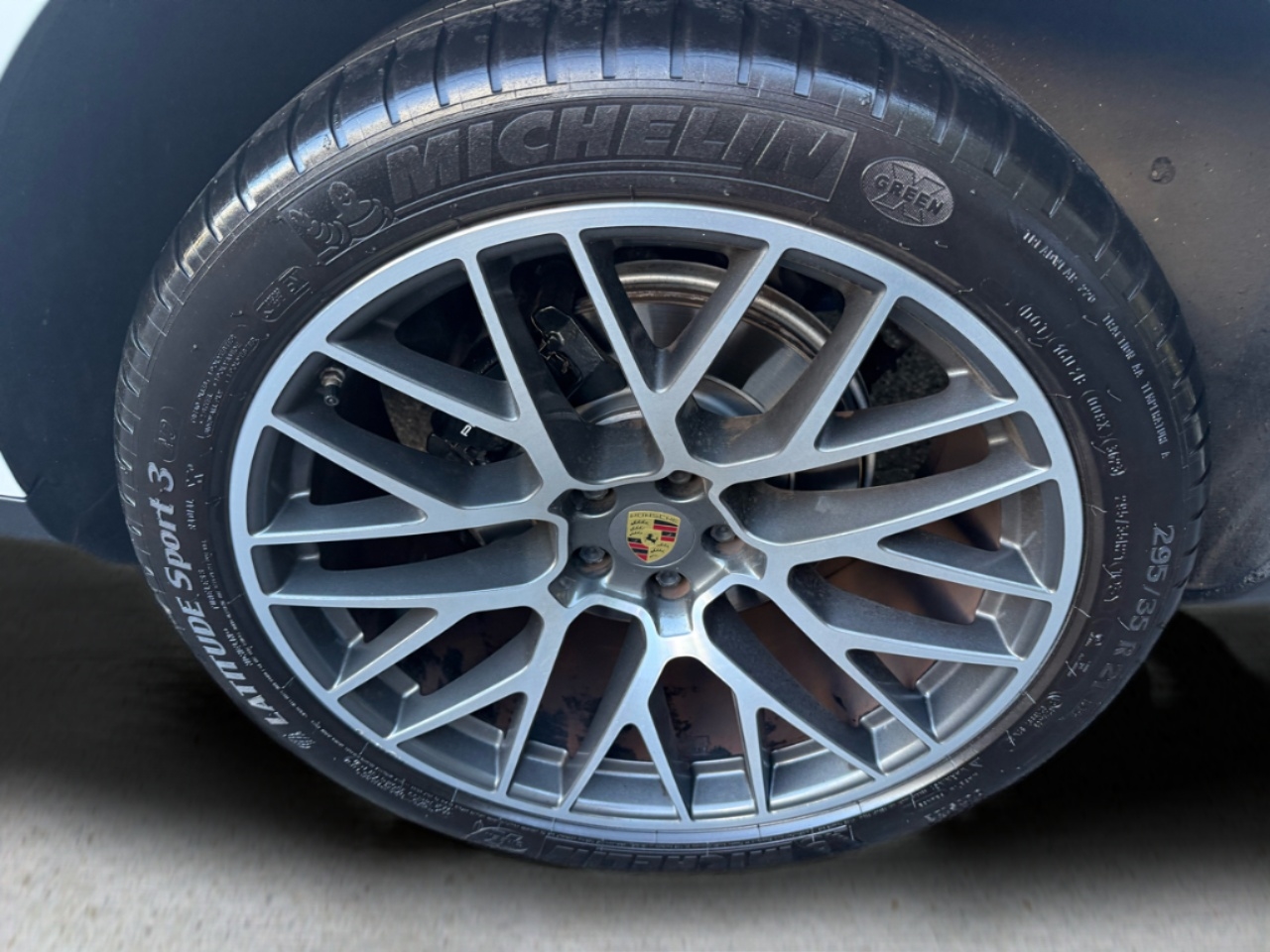 2019 Porsche Macan photo 19