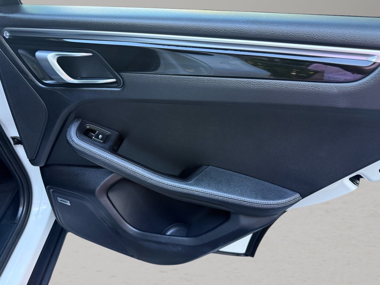 2019 Porsche Macan photo 24
