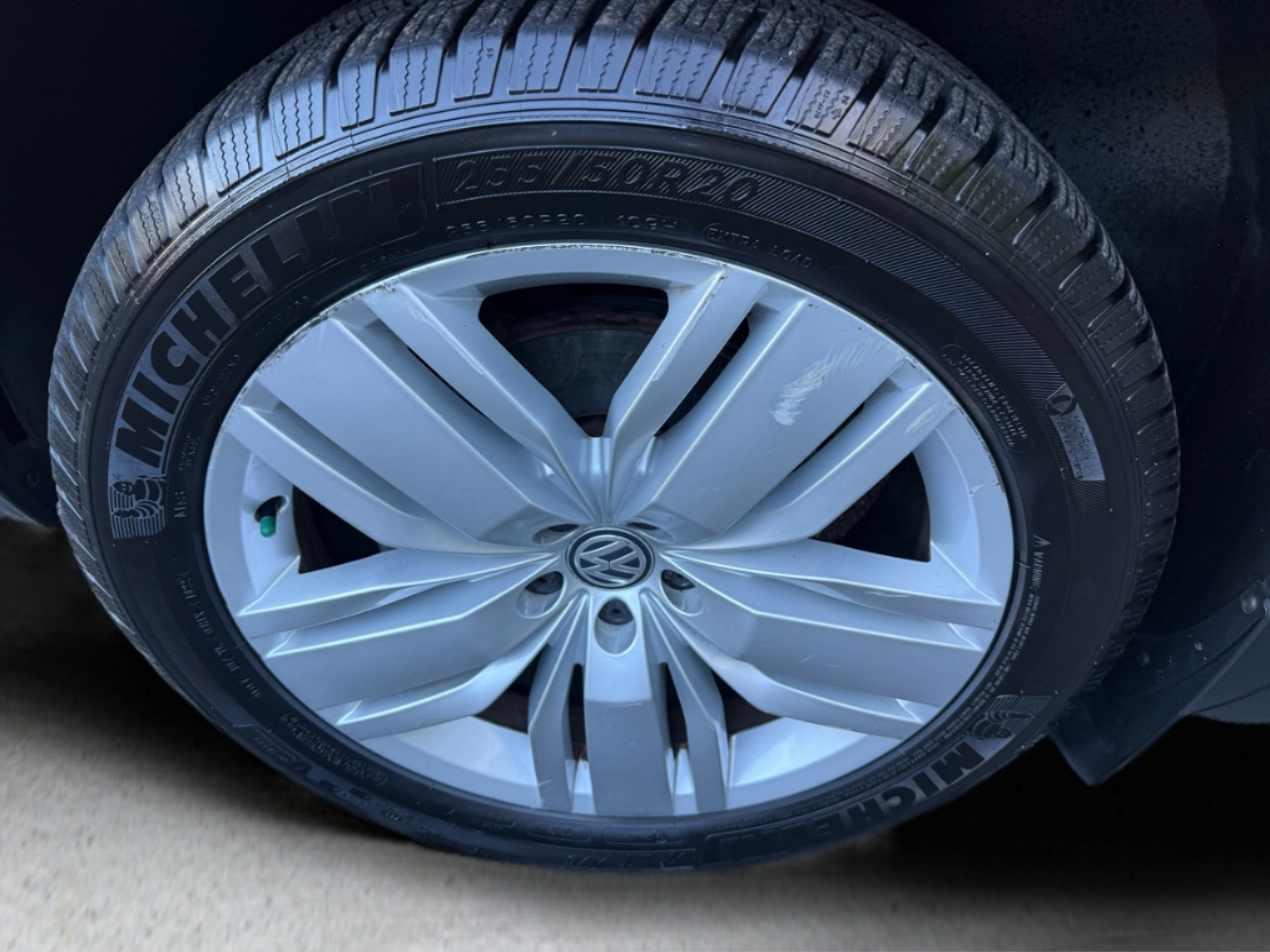 Volkswagen Atlas 3.6L V6 SE w/Technology 4MOTION 2019 Volkswagen Atlas 3.6L V6 SE w/Technology 4MOTION 2019