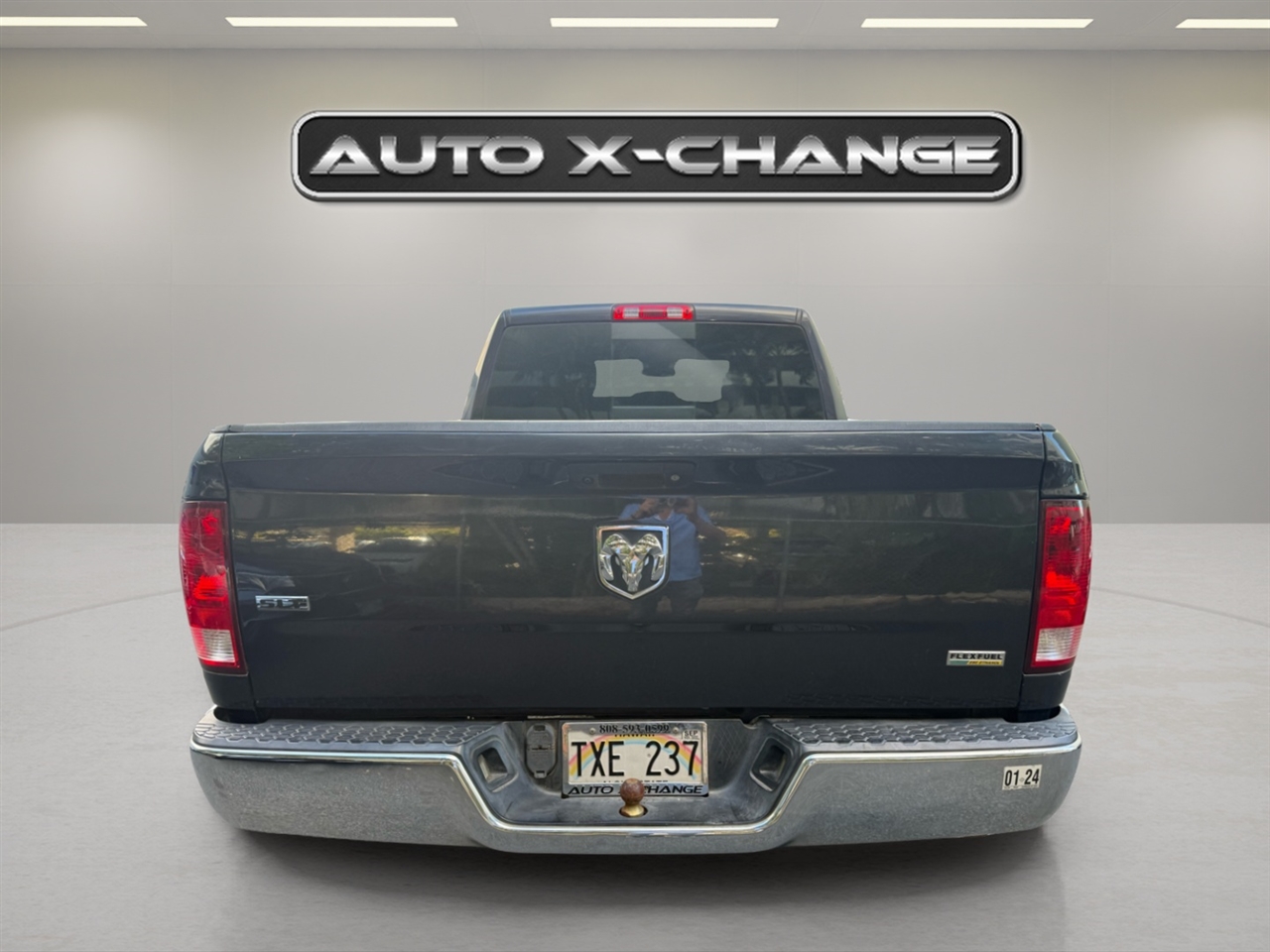 RAM 1500 2WD Crew Cab 149" SLT 2018 RAM 1500 2WD Crew Cab 149" SLT 2018