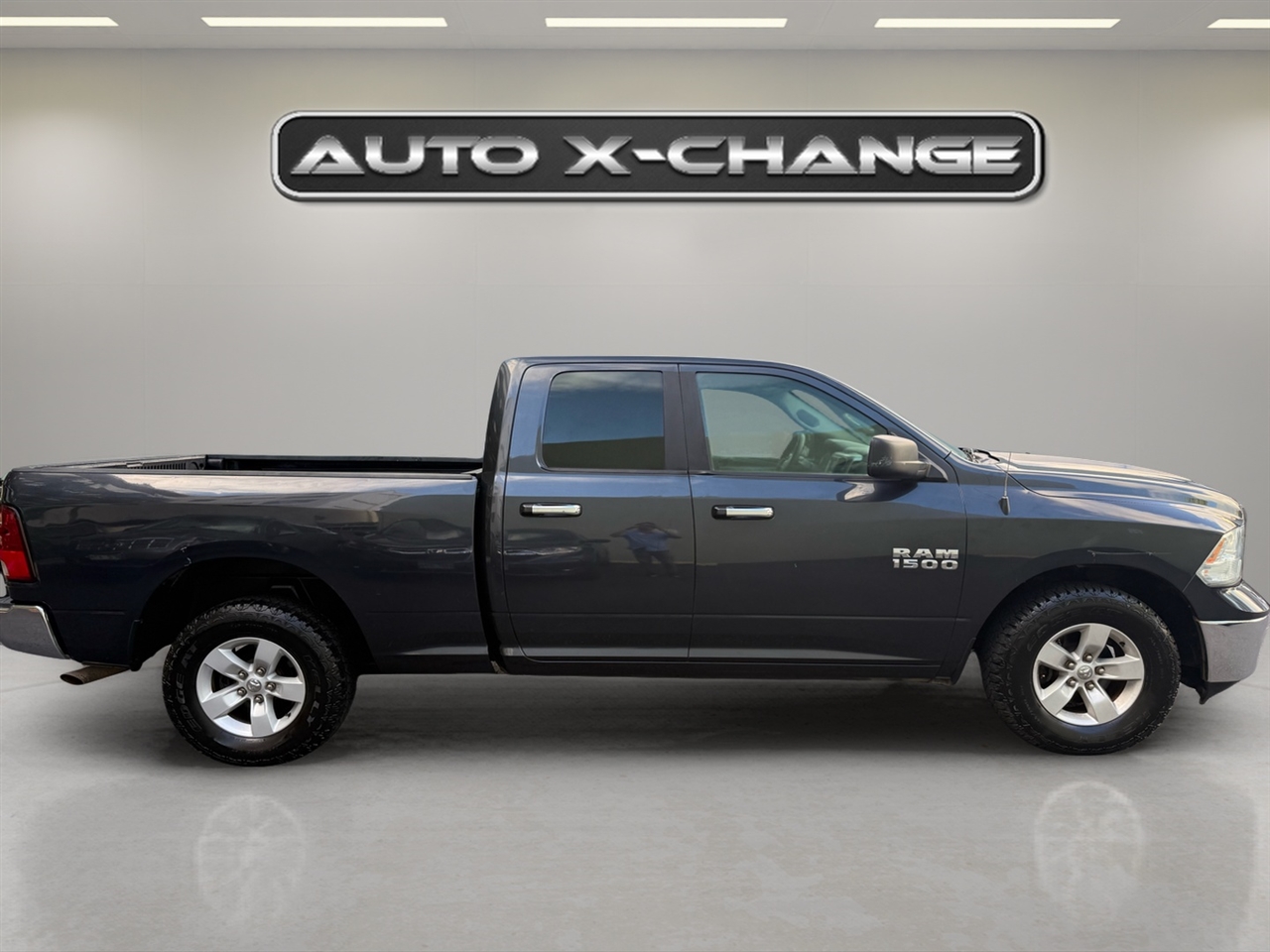 RAM 1500 2WD Crew Cab 149" SLT 2018 RAM 1500 2WD Crew Cab 149" SLT 2018