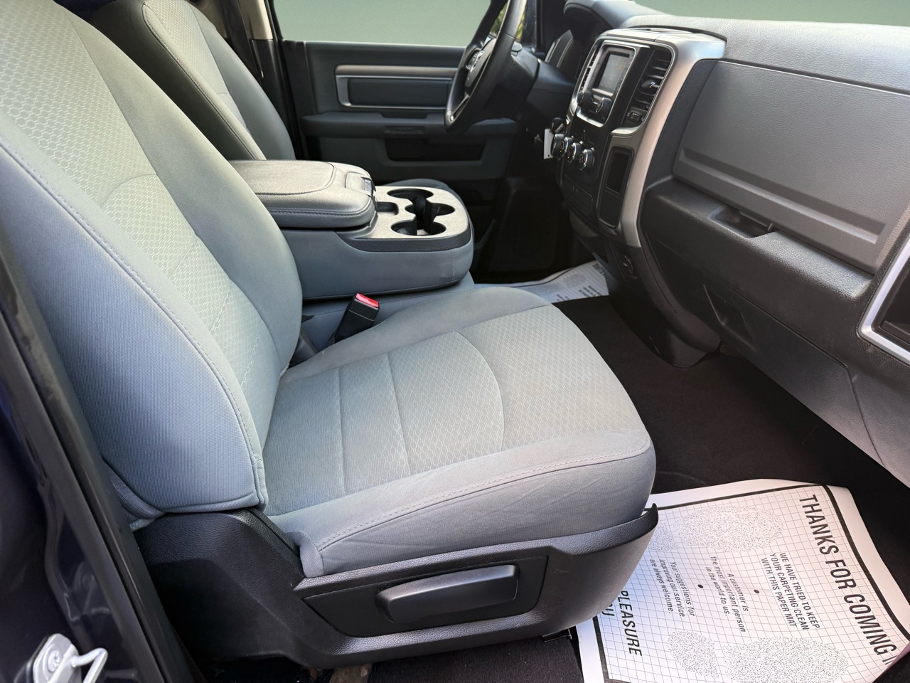 RAM 1500 2WD Crew Cab 149" SLT 2018 RAM 1500 2WD Crew Cab 149" SLT 2018