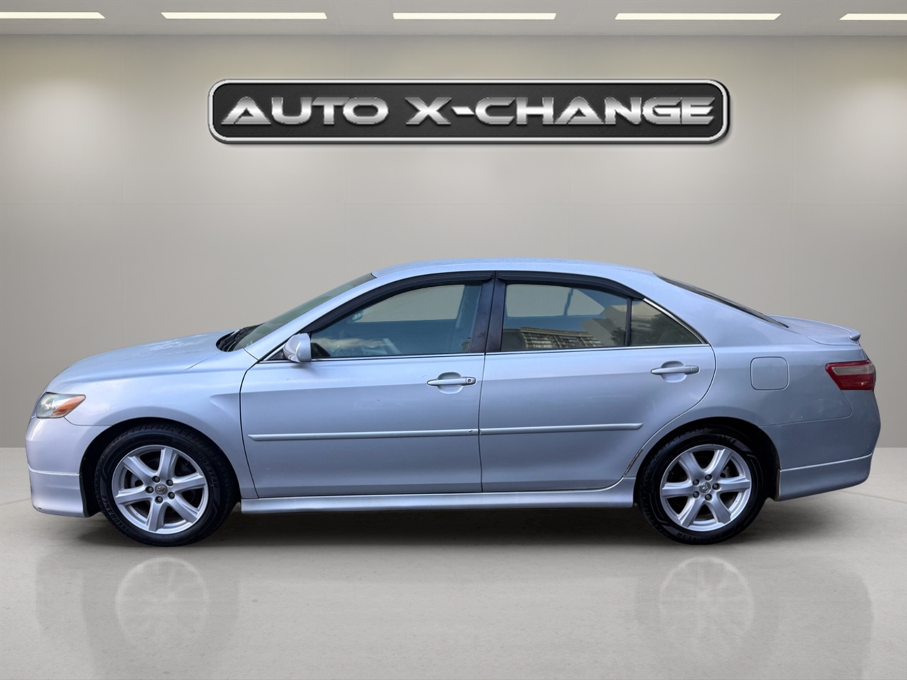 2007 Toyota Camry V6 XLE photo 2