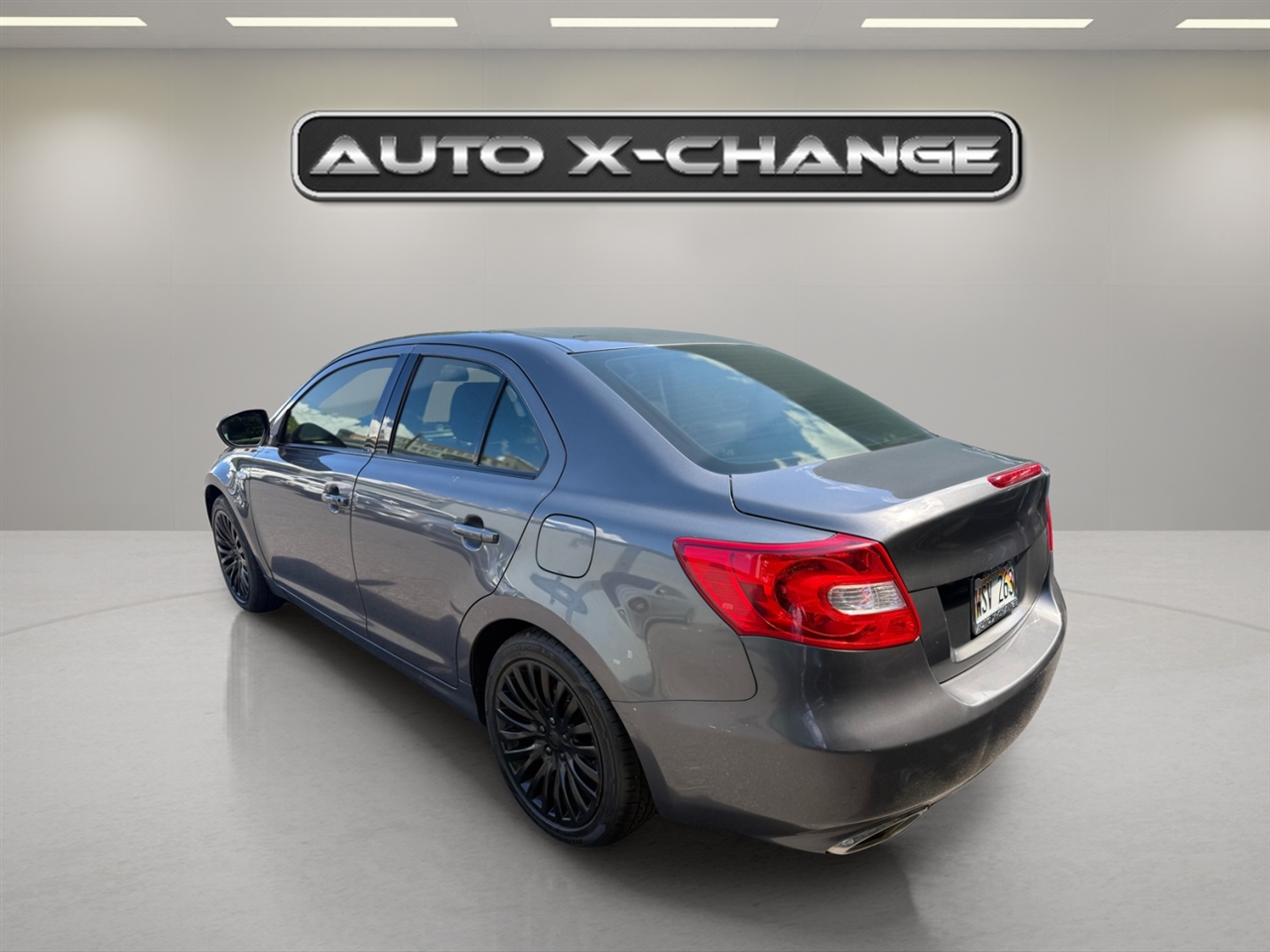 2012 Suzuki Kizashi photo 3