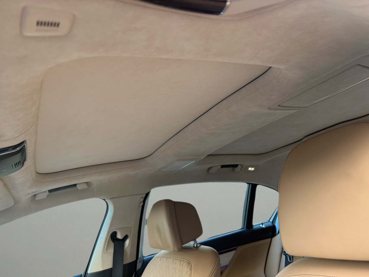 BMW 7 Series 4dr Sdn 750i xDrive AWD 2016 BMW 7 Series 4dr Sdn 750i xDrive AWD 2016