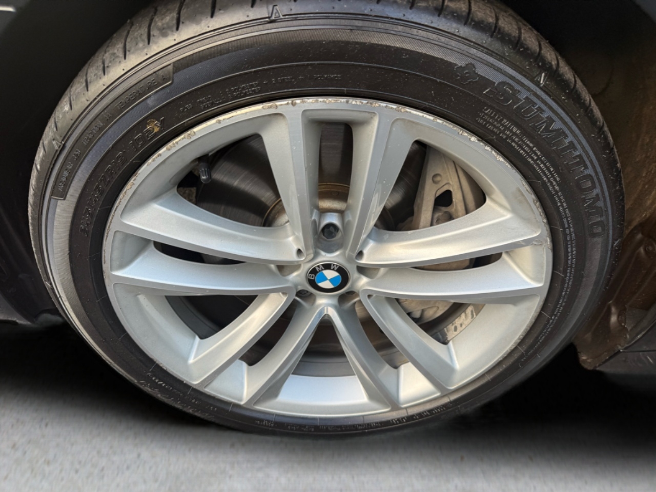 BMW 7 Series 4dr Sdn 750i xDrive AWD 2016 BMW 7 Series 4dr Sdn 750i xDrive AWD 2016