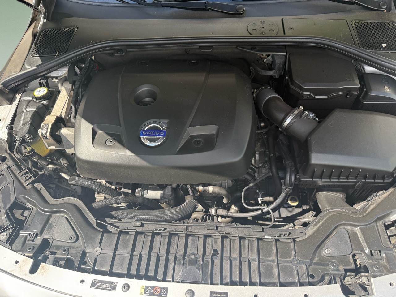 Volvo V60 4dr Wgn T5 Drive-E Premier FWD 2015 Volvo V60 4dr Wgn T5 Drive-E Premier FWD 2015