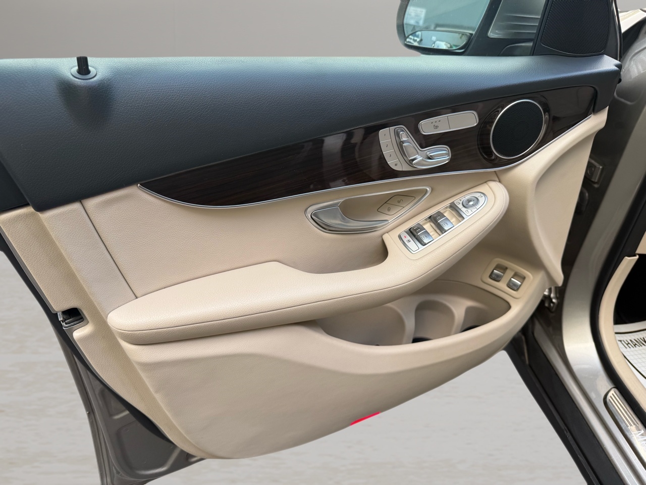 Mercedes-Benz GLC GLC 350e 4MATIC SUV 2019 Mercedes-Benz GLC GLC 350e 4MATIC SUV 2019