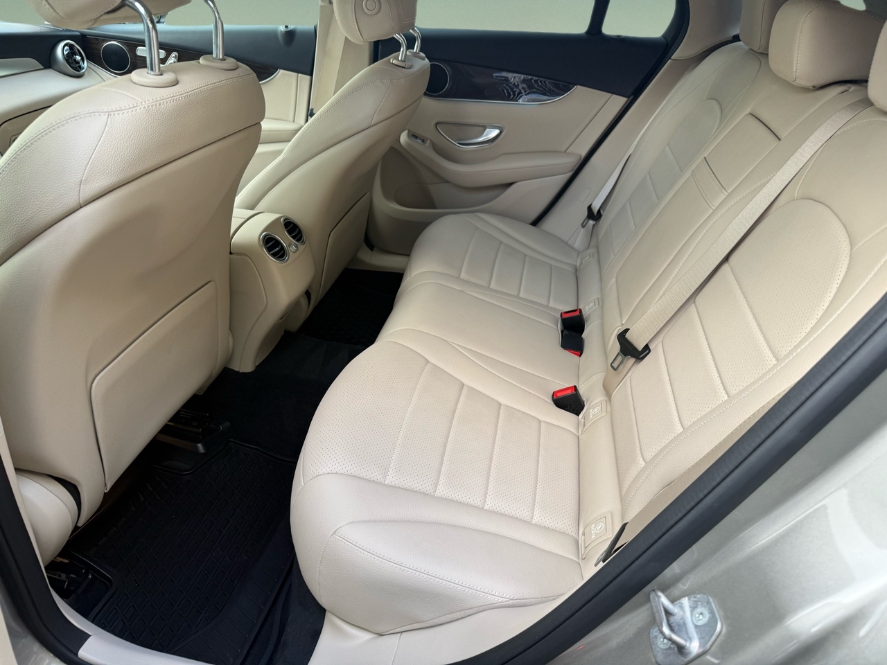 Mercedes-Benz GLC GLC 350e 4MATIC SUV 2019 Mercedes-Benz GLC GLC 350e 4MATIC SUV 2019