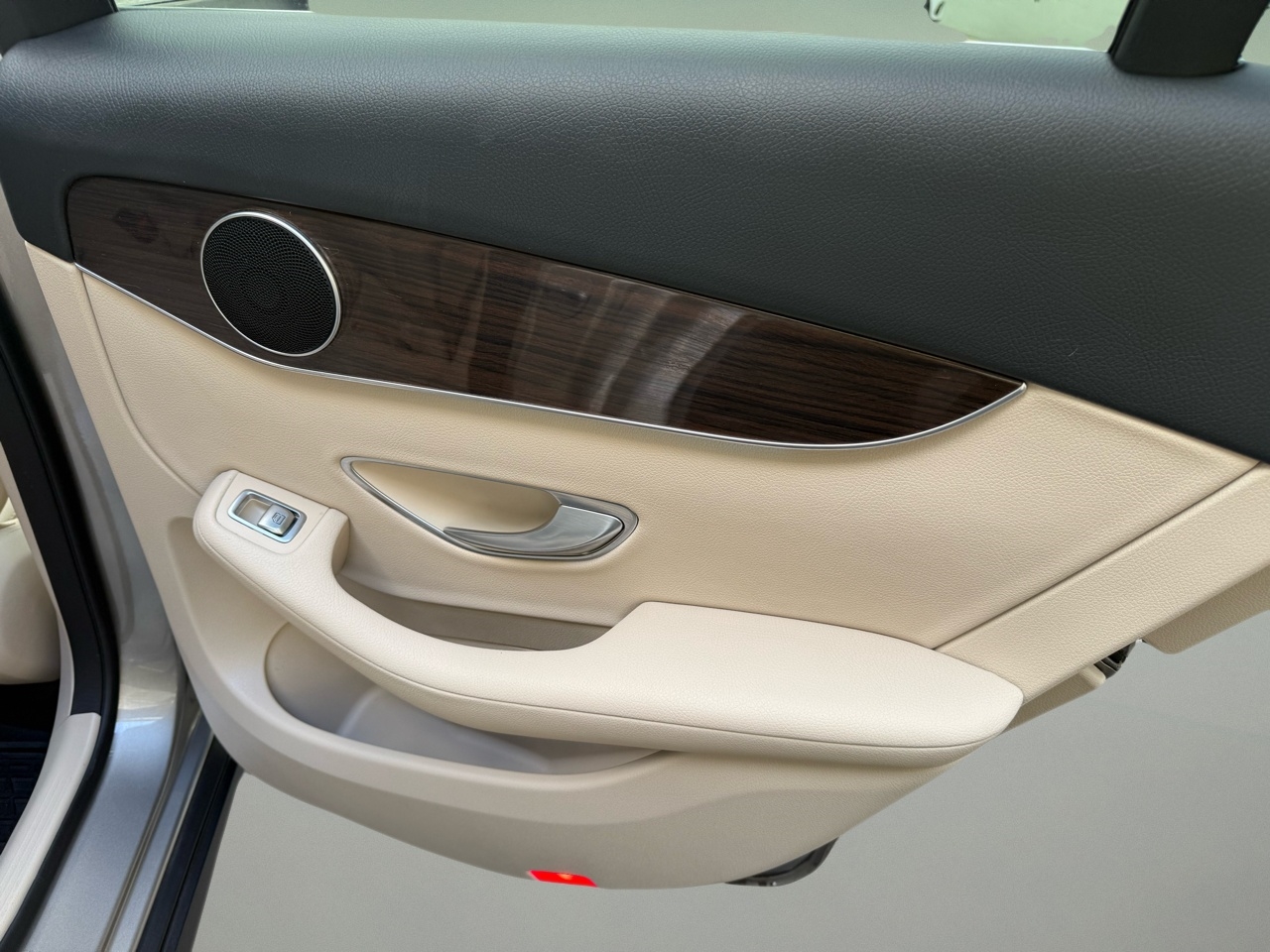 Mercedes-Benz GLC GLC 350e 4MATIC SUV 2019 Mercedes-Benz GLC GLC 350e 4MATIC SUV 2019