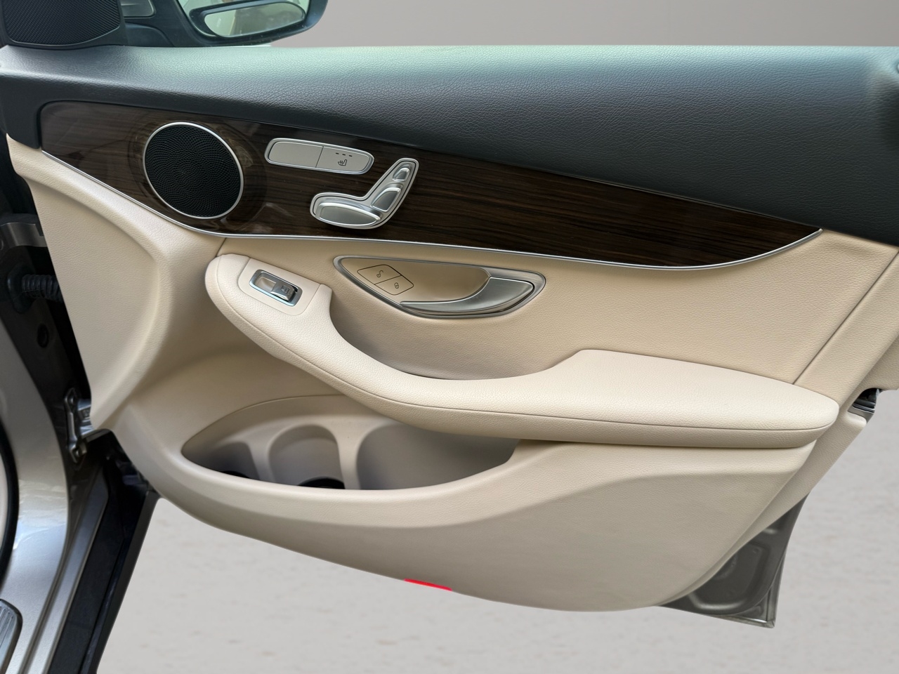 Mercedes-Benz GLC GLC 350e 4MATIC SUV 2019 Mercedes-Benz GLC GLC 350e 4MATIC SUV 2019