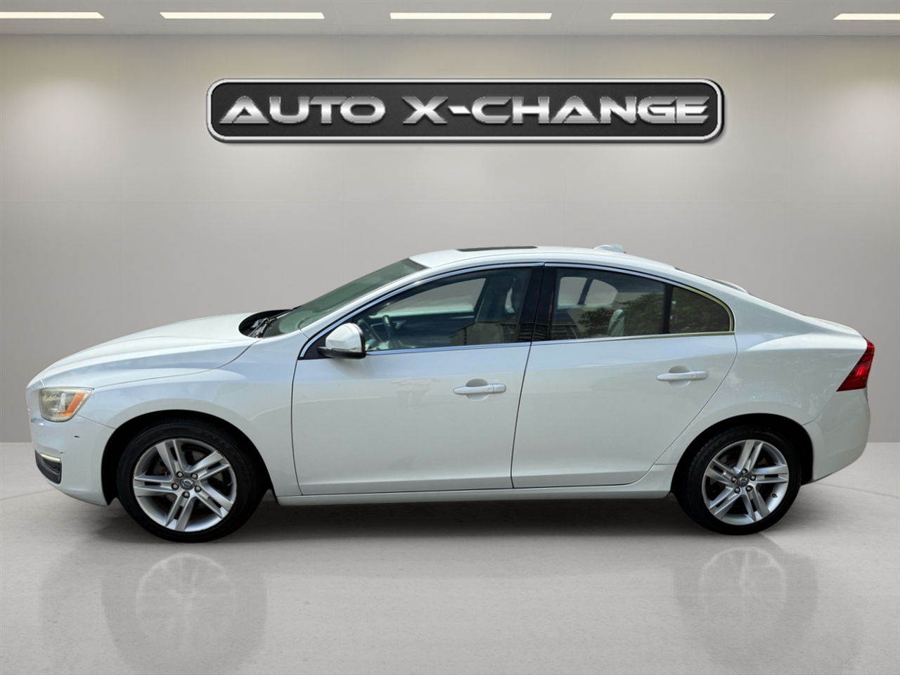 Volvo S60 2015.5 4dr Sdn T5 Drive-E Premier FWD 2015 Volvo S60 2015.5 4dr Sdn T5 Drive-E Premier FWD 2015