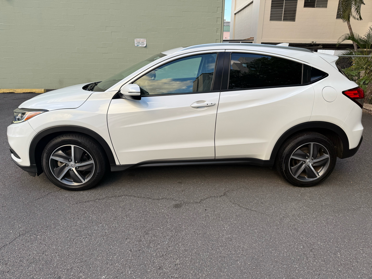 Honda HR-V EX-L 2WD CVT 2022 Honda HR-V EX-L 2WD CVT 2022