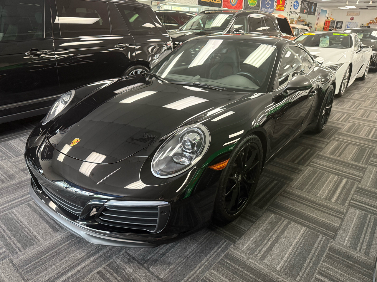 2018 Porsche 911 Carrera Coupe