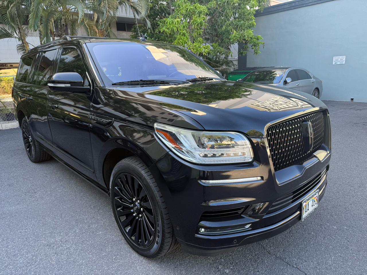 Lincoln Navigator L Black Label 4D SUV 4WD 2019 Lincoln Navigator L Black Label 4D SUV 4WD 2019