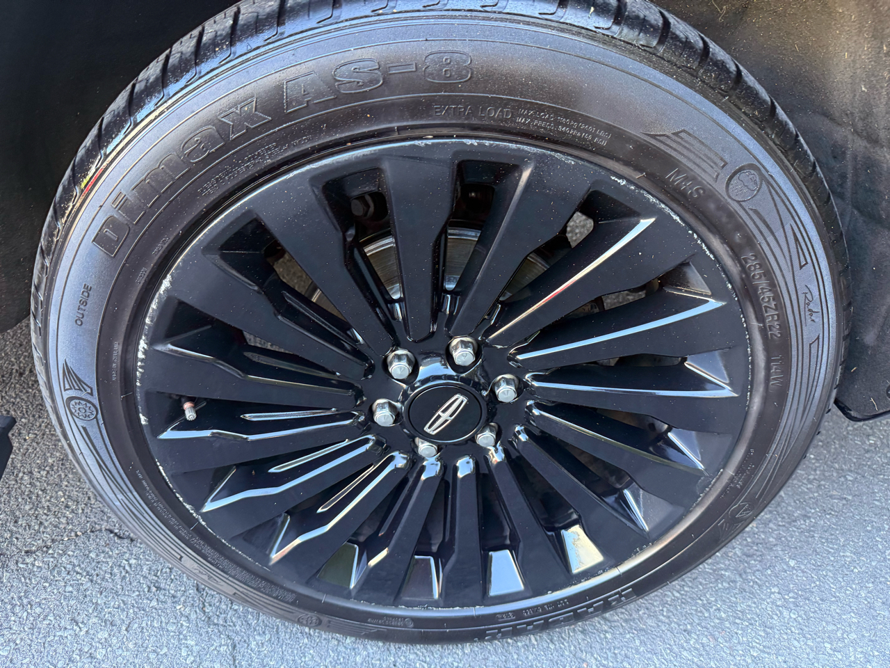 Lincoln Navigator L Black Label 4D SUV 4WD 2019 Lincoln Navigator L Black Label 4D SUV 4WD 2019