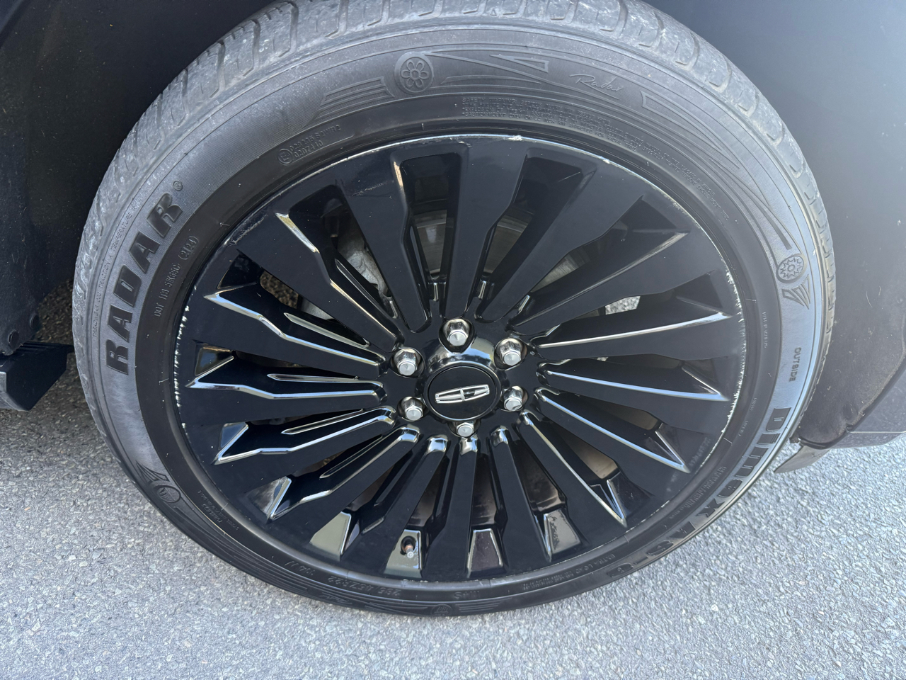 Lincoln Navigator L Black Label 4D SUV 4WD 2019 Lincoln Navigator L Black Label 4D SUV 4WD 2019