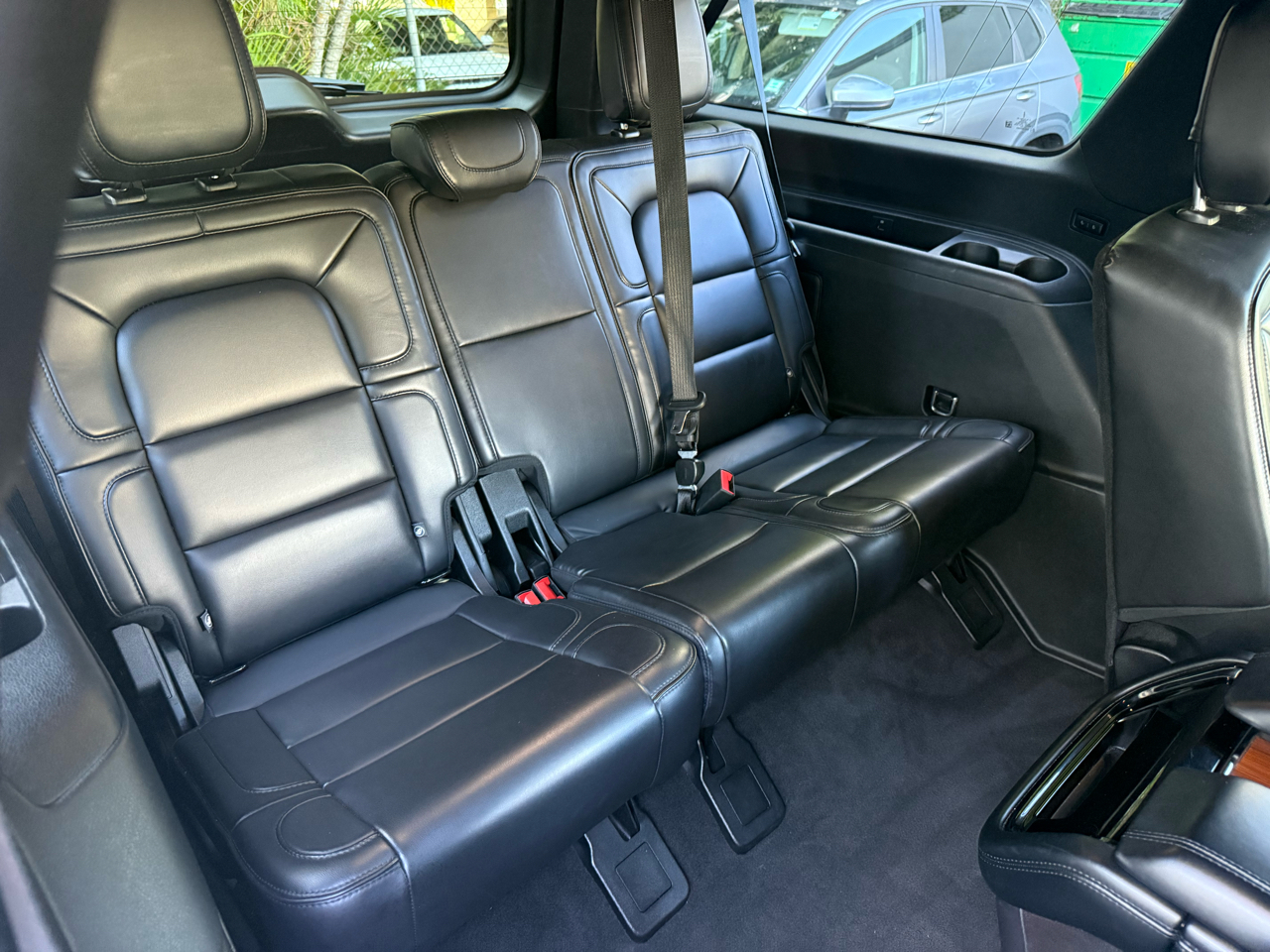 Lincoln Navigator L Black Label 4D SUV 4WD 2019 Lincoln Navigator L Black Label 4D SUV 4WD 2019