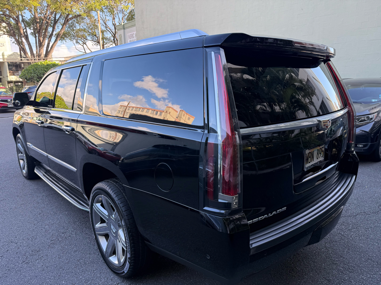 Cadillac Escalade ESV 4WD 4dr Luxury 2018 Cadillac Escalade ESV 4WD 4dr Luxury 2018