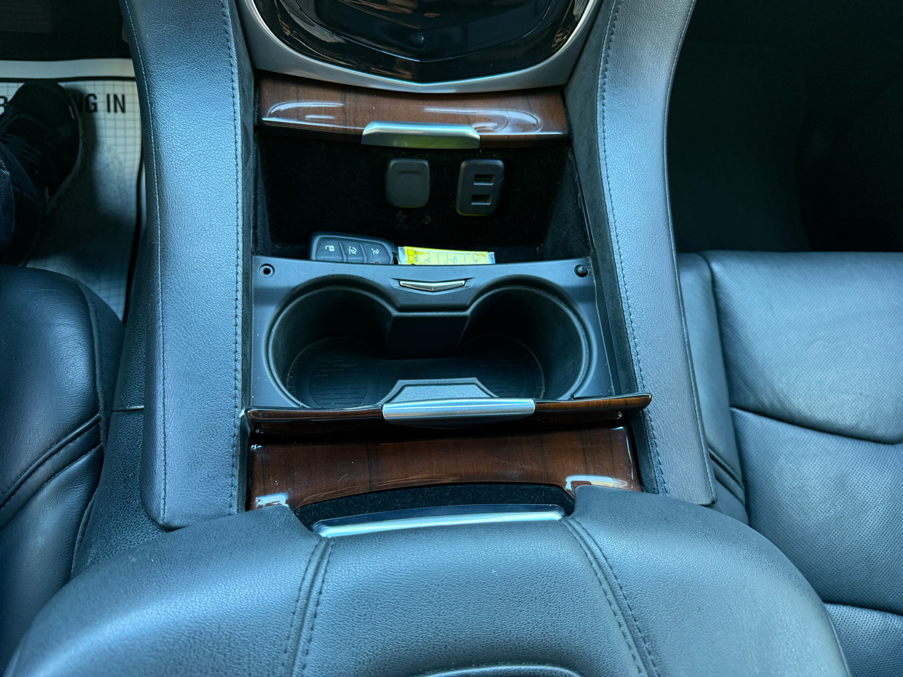 Cadillac Escalade ESV 4WD 4dr Luxury 2018 Cadillac Escalade ESV 4WD 4dr Luxury 2018