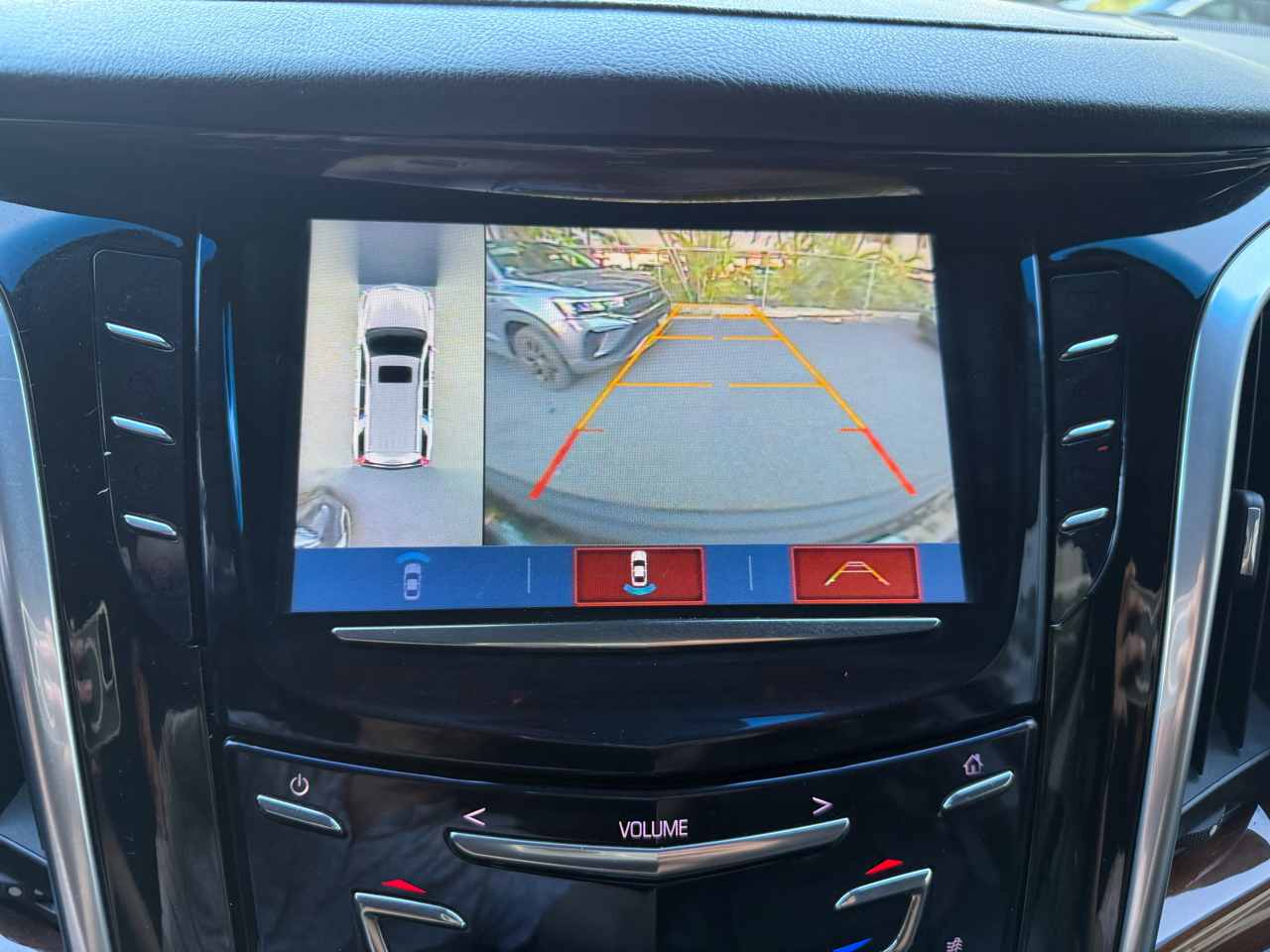 Cadillac Escalade ESV 4WD 4dr Luxury 2018 Cadillac Escalade ESV 4WD 4dr Luxury 2018