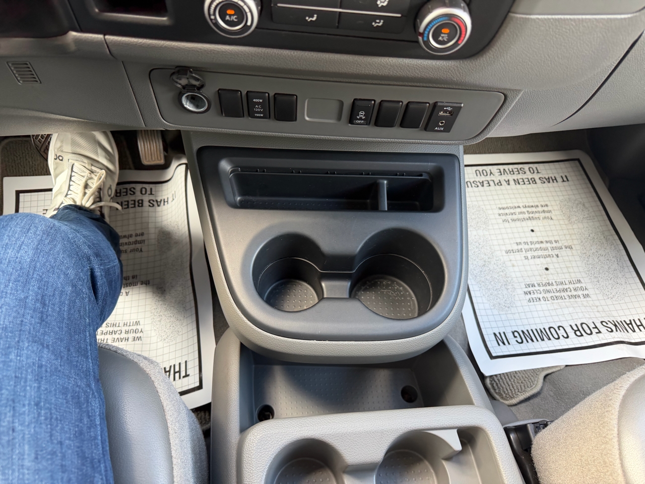 Nissan NV Passenger NV3500 HD SV V6 2019