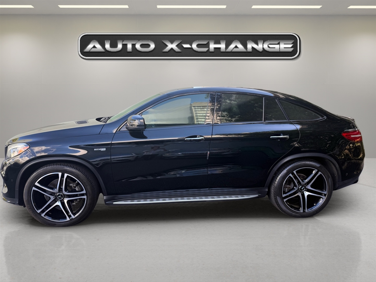 2019 Mercedes Benz GLE AMG 43 4MATIC Coupe photo 2