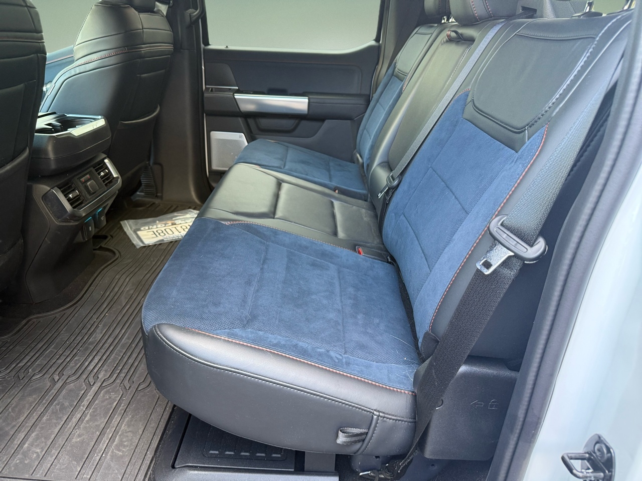 Ford F-150 SVT Raptor SuperCrew 5.5-ft. Bed 4WD 2023