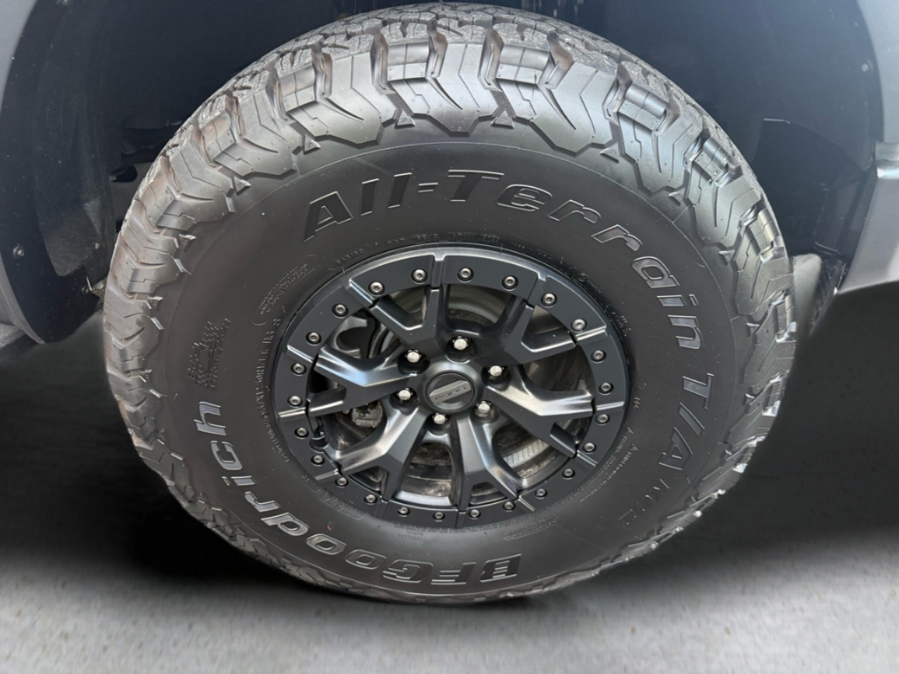 Ford F-150 SVT Raptor SuperCrew 5.5-ft. Bed 4WD 2023